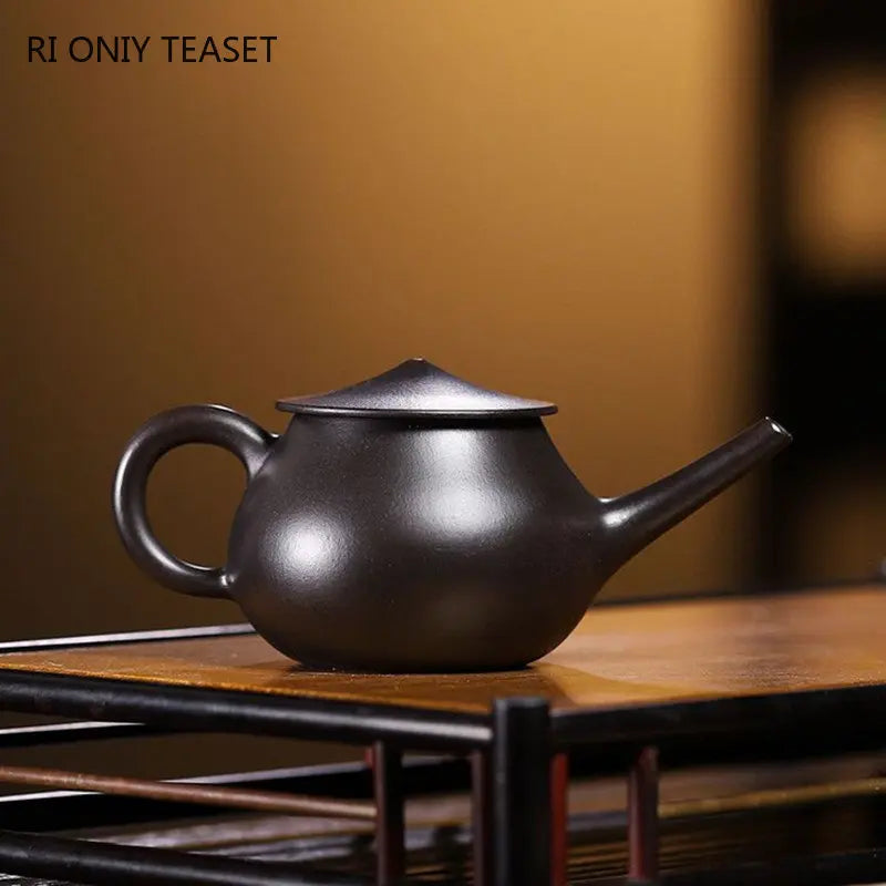 130ml Chinese Yixing Purple Clay Teapots Small Capacity Famous Artists Handmade Tea Pot Raw Ore Beauty Kettle Zisha Tea Set