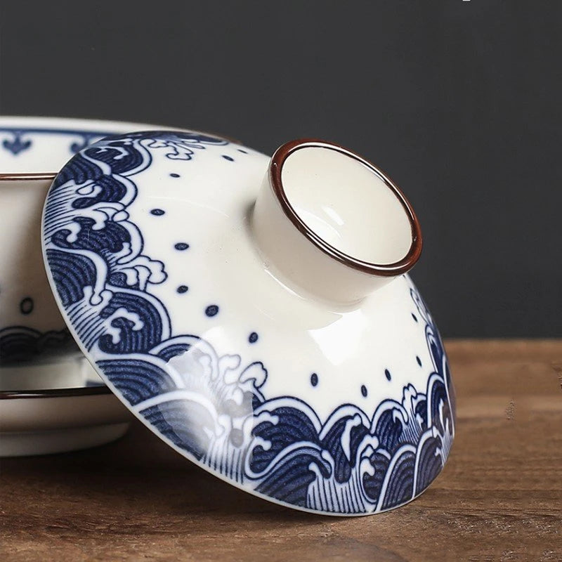 130ml Retro Blue and White Porcelain Gaiwan Chinese Ceramic Tea Bowl Home Tea Infuser Handmade Underglaze Color Tea Set Teacup