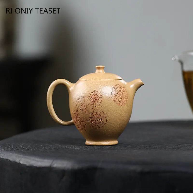 130ml Yixing Purple Clay Teapots Famous Handmade Tea Pot Raw Ore Section Mud Kettle Chinese High-end Zisha Tea Set Collection