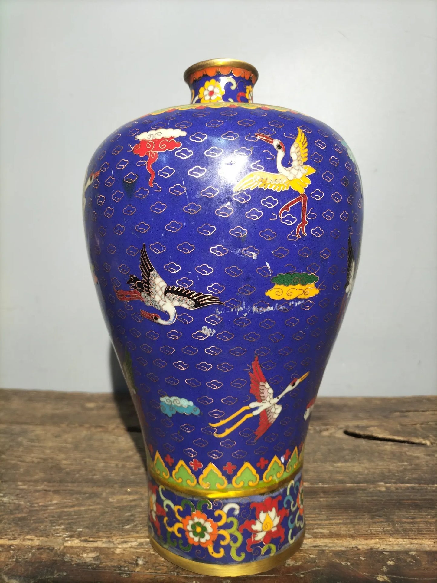 14" Tibetan Temple Collection Old Bronze Cloisonne Enamel trunk binaural star anise vase office ornament Town house Exorcism
