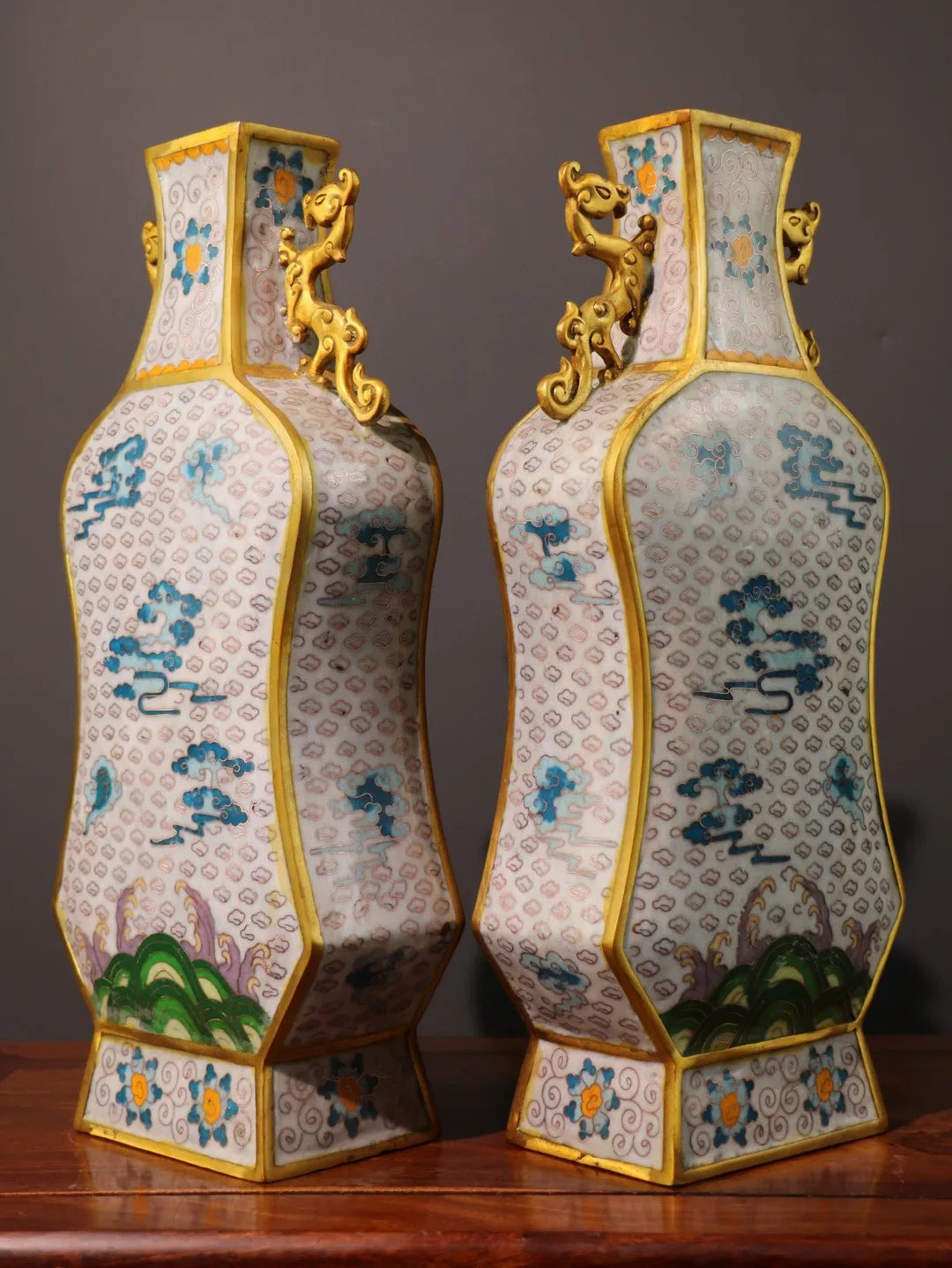 15"Tibetan Temple Collection Old Bronze Cloisonne Enamel Cloud pattern Dragon Ear Gourd Bottle Vase A pair Ornaments Town house