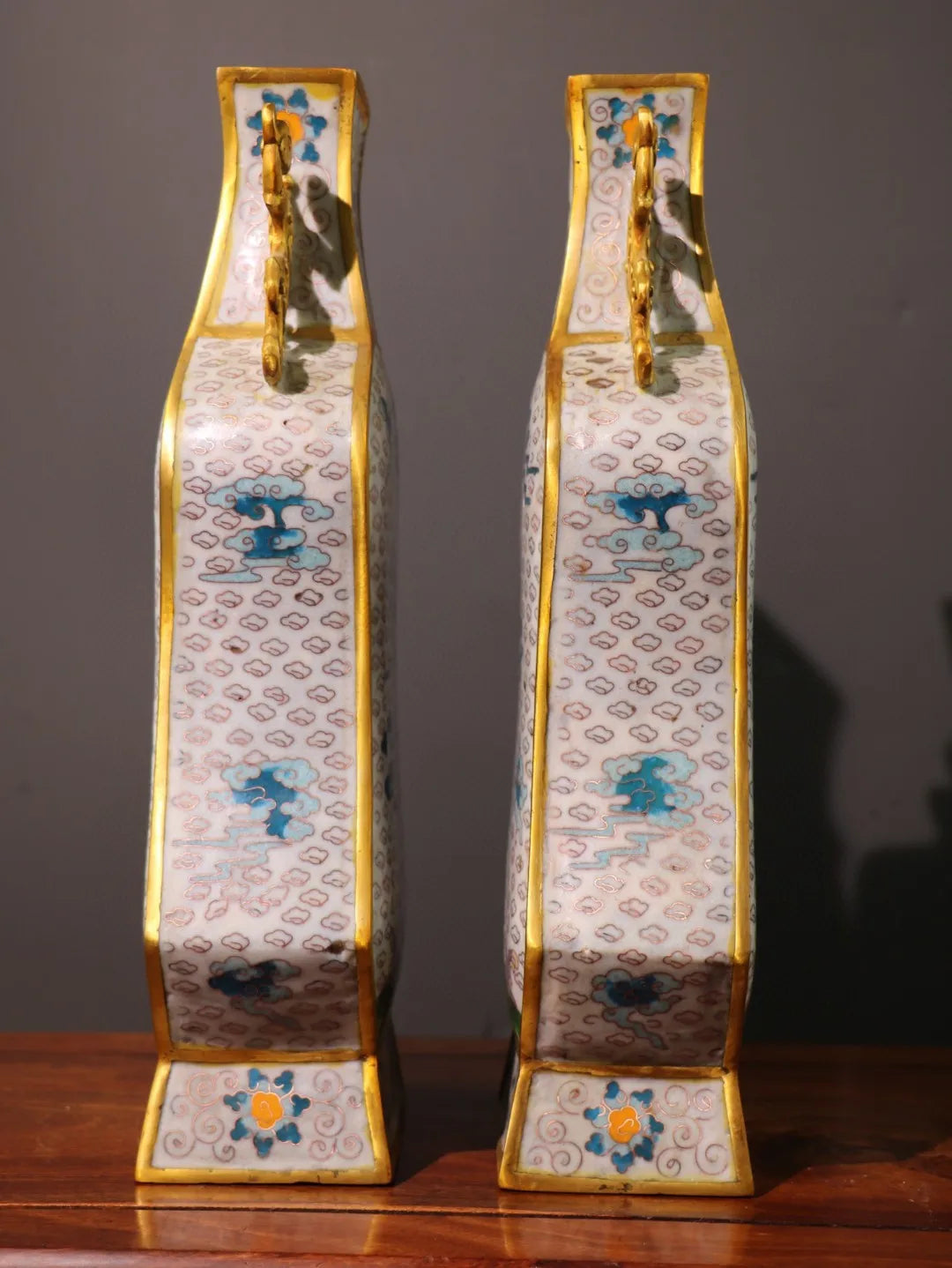 15"Tibetan Temple Collection Old Bronze Cloisonne Enamel Cloud pattern Dragon Ear Gourd Bottle Vase A pair Ornaments Town house