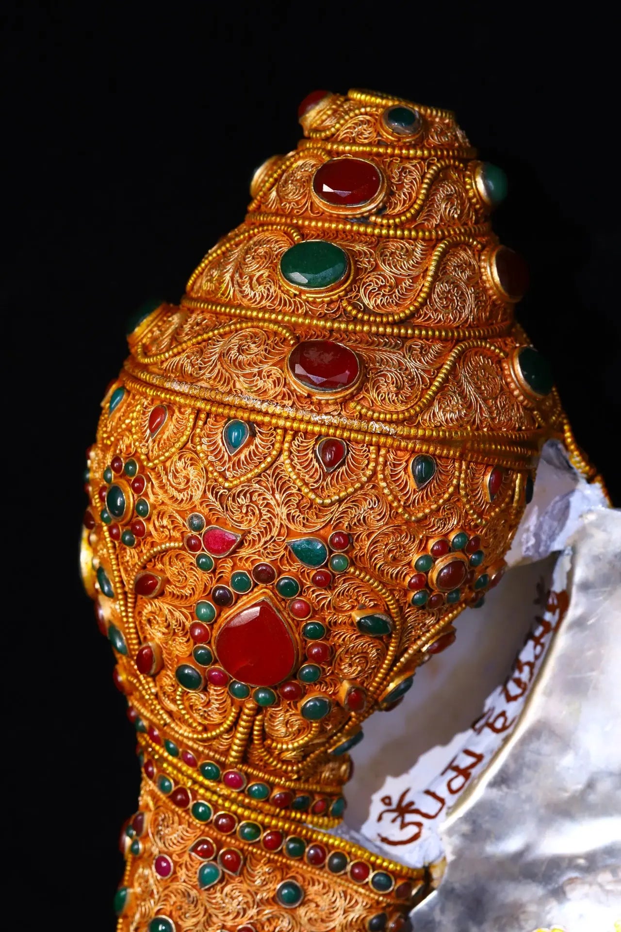 15"Tibetan Temple Collection Old Natural Conch Mosaic Gem Tibetan silver Filigree Buddha Conch Amulet Town house Exorcism
