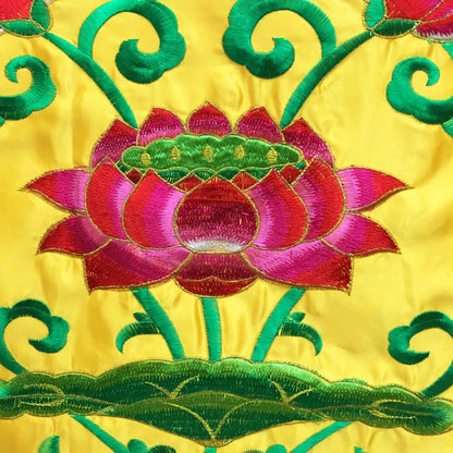 150cm Buddhist hall home Temple Decoration altar Worship Buddha Gods GOOD Embroidery Altar table enclosure wall Hanging Curtain