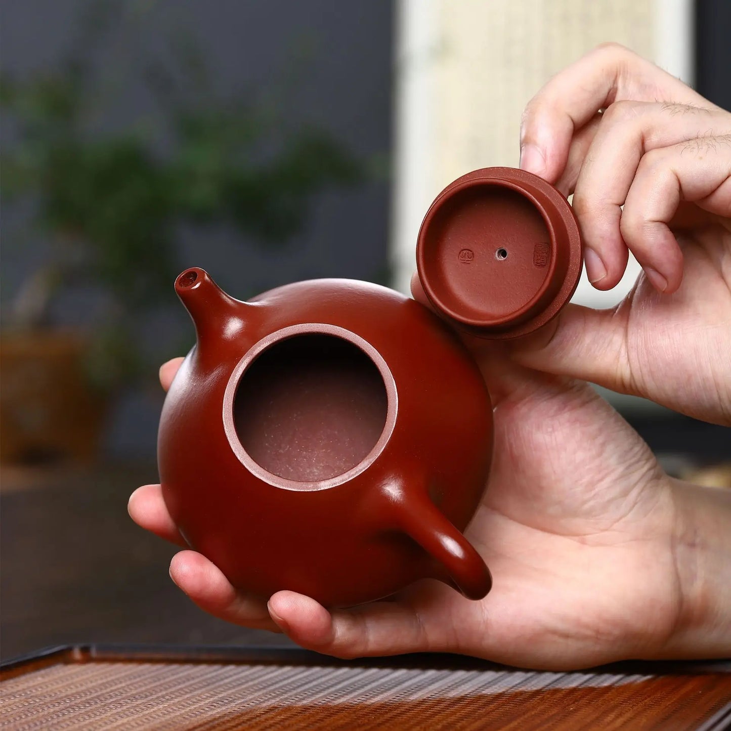 150ml Authentic Chinese Yixing Purple Clay Teapots Famous Artists Handmade High Stone Scoop Tea Pot Kettle Zisha Tea Set Teaware