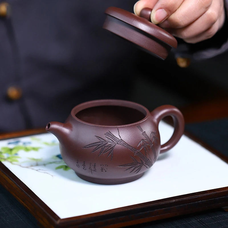 150ml Chinese Yixing Handmade Purple Clay Teapots Famous Artists Hand-carved Bamboo Leaves Tea Pot Kettle Zisha Tea Set Teaware