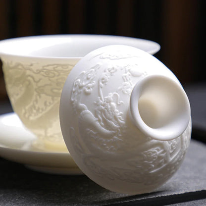 150ml Mutton-fat Jade Porcelain Gaiwan Relief Dargon Tea Bowl with Saucer Lid Kit Set Tea Tureen Tea Maker Cover Bowl Ornaments