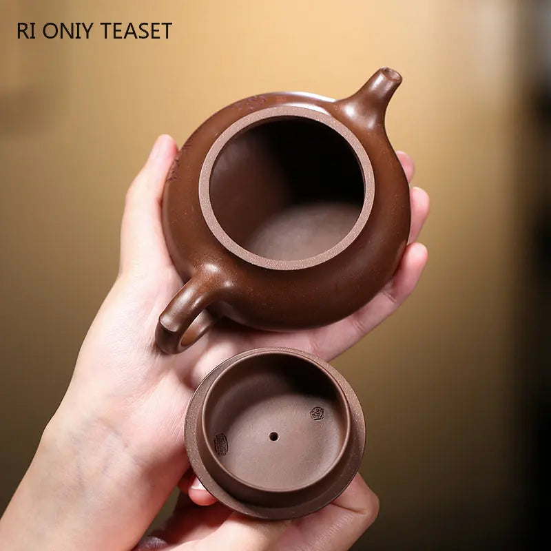 160ml Chinese Yixing Handmade Purple Clay Teapots Famous Artists Traditional Hand-carved Tea Pot Kettle Authentic Zisha Tea Set