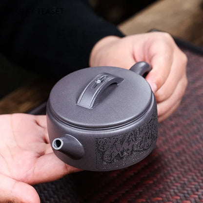 160ml Chinese Yixing Purple Clay Teapots Large Caliber Famous Artists Handmade Tea Pot Kettle Authentic Zisha Tea Set Teaware