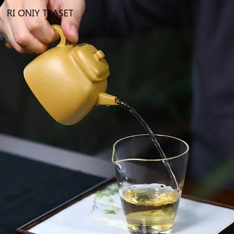 160ml Yixing High-end Purple Clay Teapots Handmade Square Shape Tea Pot Raw Ore Gold Section Mud Kettle Chinese Zisha Tea Set