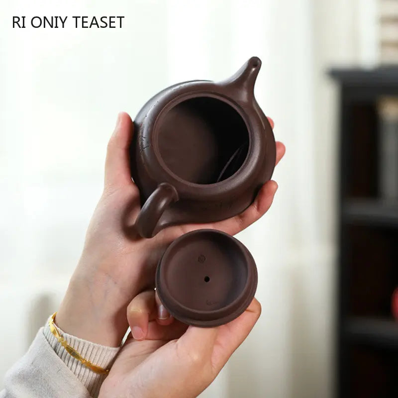160ml Yixing Purple Clay Teapots Famous Artists Handmade Tea Pot Raw Ore Purple Mud Beauty Kettle Chinese Zisha Tea Set Teaware
