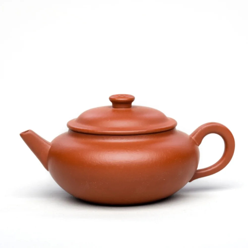 160ml Yixing original mine Zisha tea pot famous master pure manual purple mud tea pot Kung Fu tea kettle tea gift set Genuine