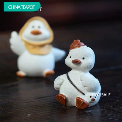 Chinese Yixing Purple Clay Tea Pet Handmade Sculpture Lovely Duck Statue Ornaments Tea Figurine Crafts Zisha Tea Set Decoration