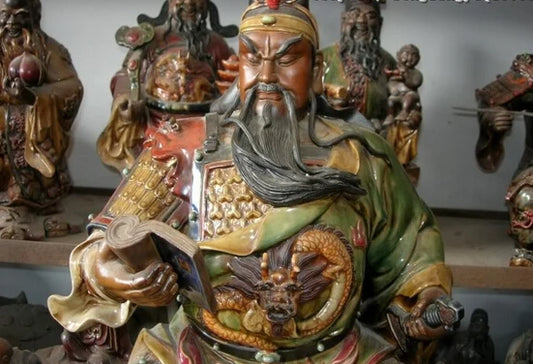 17“ China Pottery wucai porcelain martial dragon Guan Gong Guan Yu Warrior statue