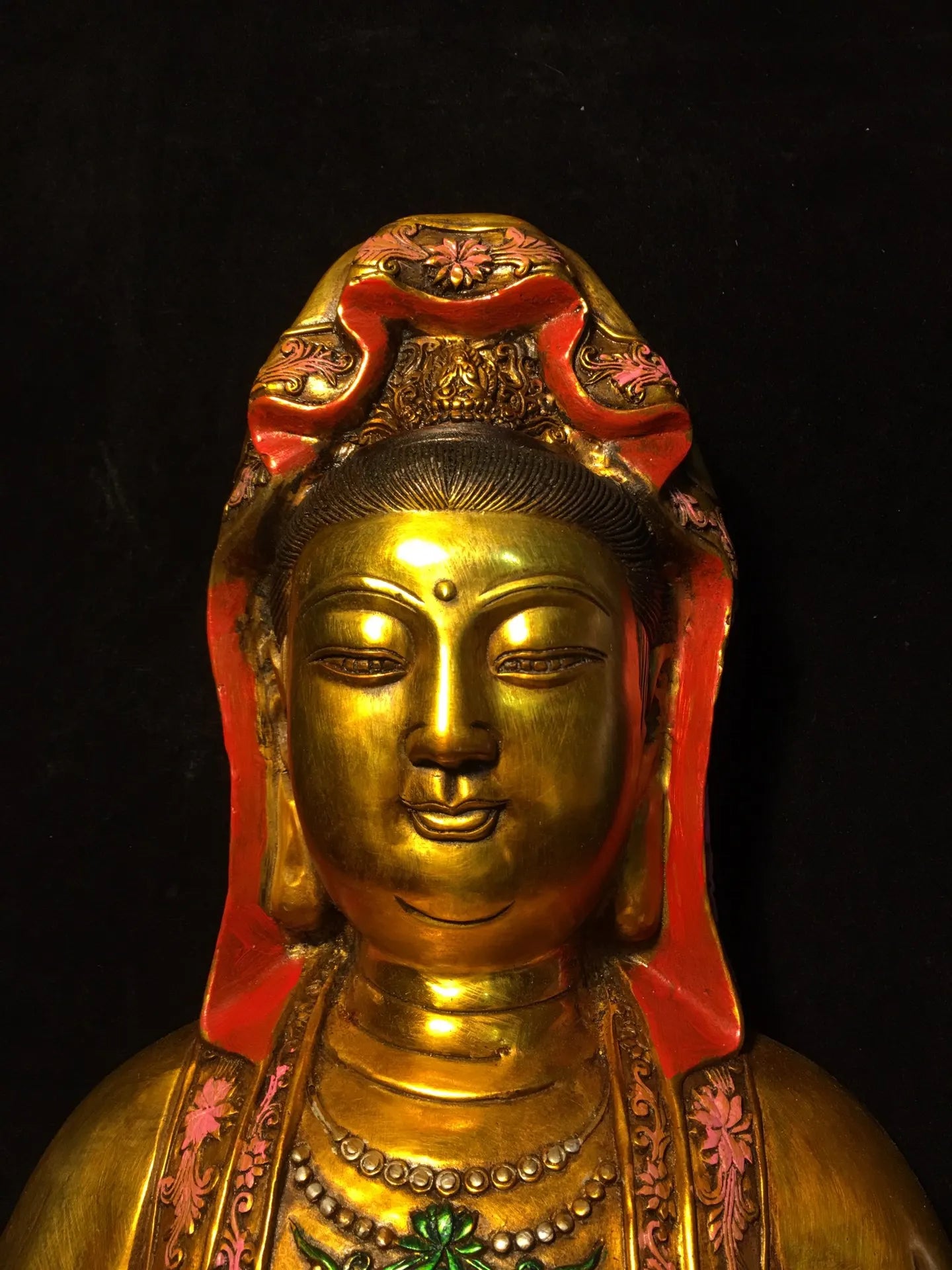17"Tibetan Temple Collection Old Bronze Gilt painted Clean Bottle Guanyin Bodhisattva Buddha Amitabha worship hall Town House
