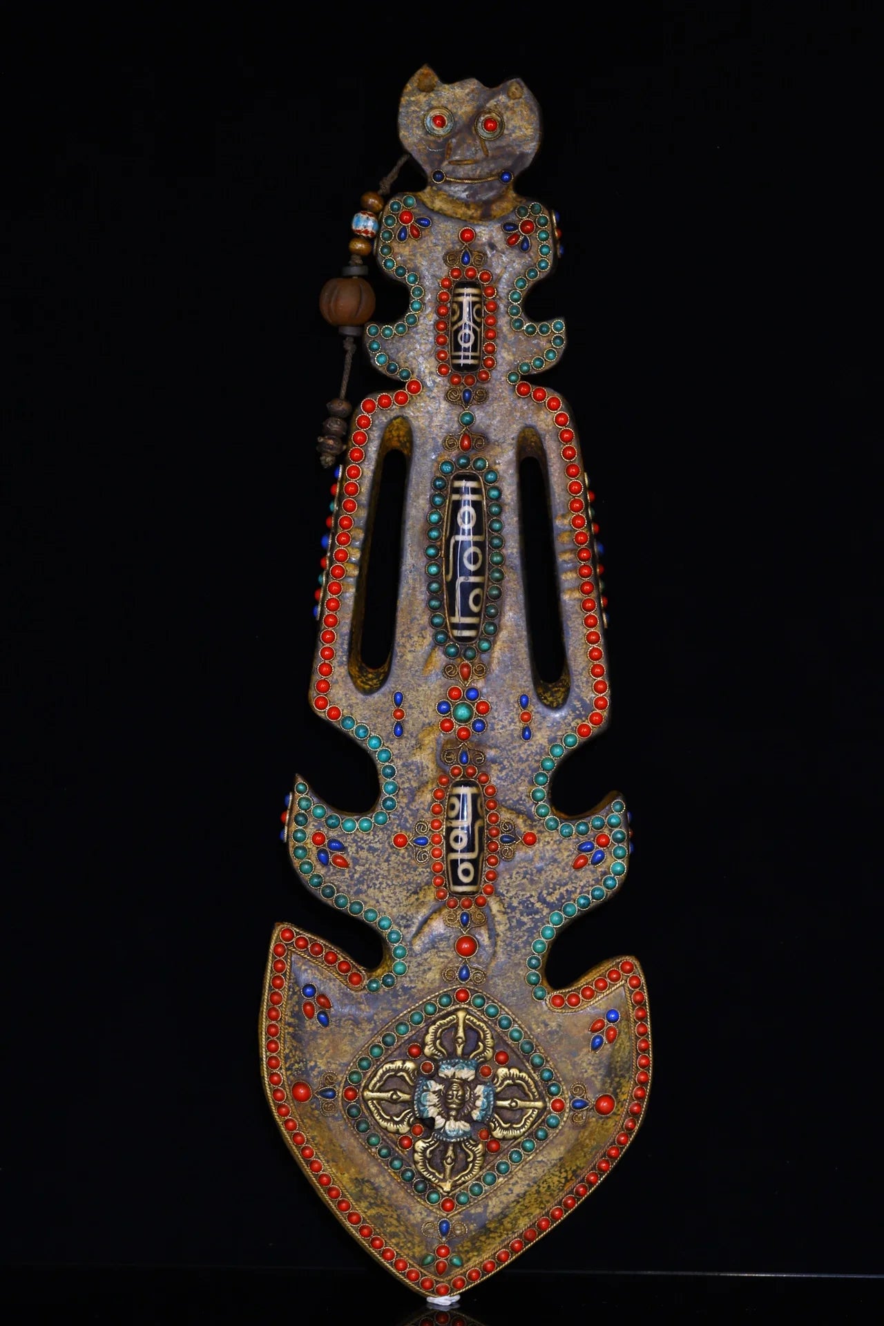 17"Tibetan Temple Collection Old Natural Meteorite Cinnabar Gem gZi Beads Animal head sword shape Pendant Amulet Town house