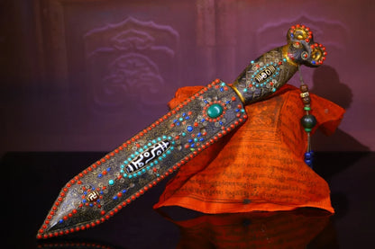 17"Tibetan Temple Collection Old Natural Meteorite Cinnabar Mosaic Gem gZi Beads Head Sword Shape Amulet Dharma Town house