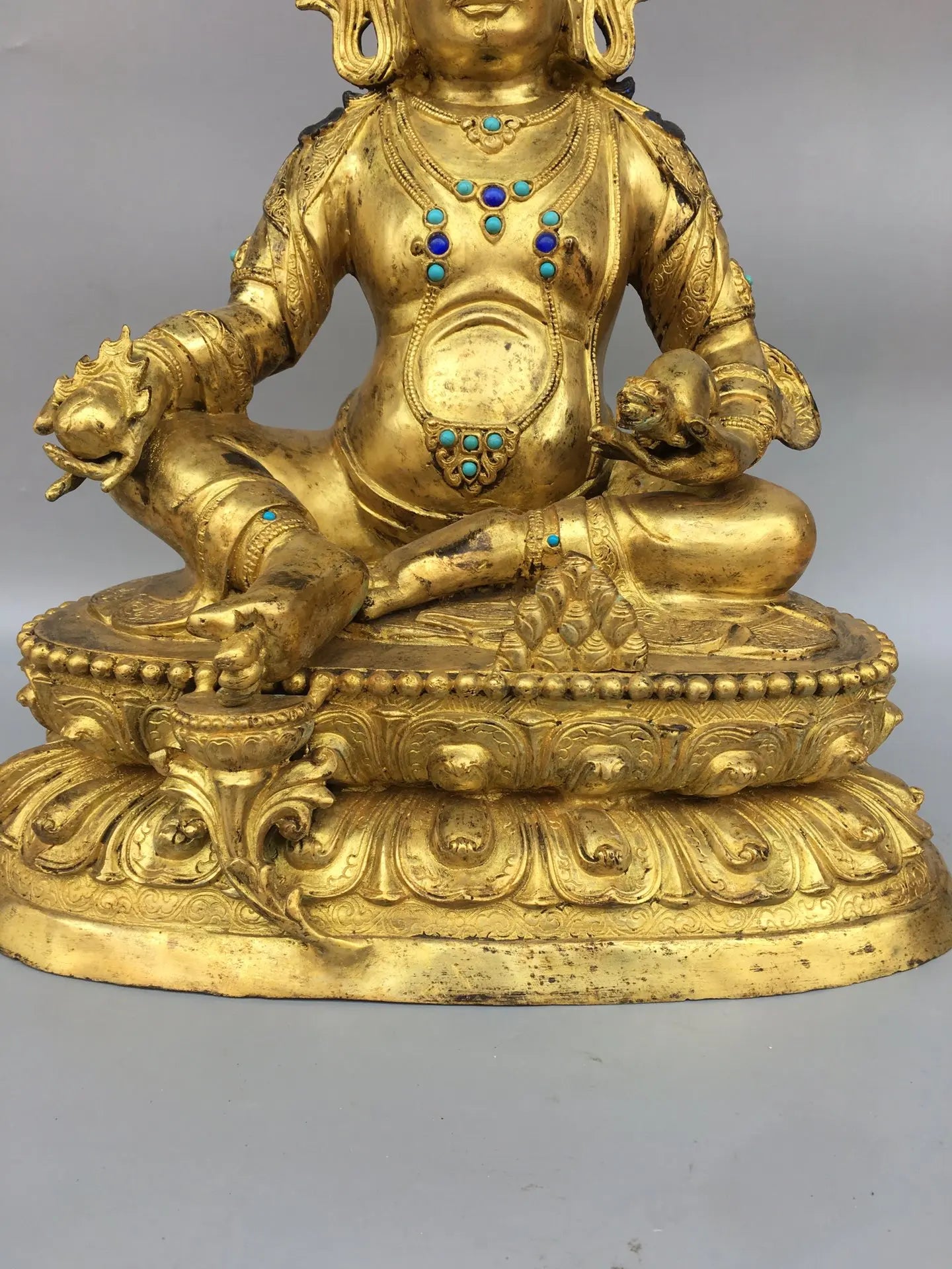 18"Tibet Temple Collection Old Bronze Gilding Mosaic Gem Yellow Jambhala Tibetan god of wealth Lotus Stage Buddha Worship Hall
