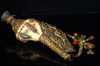 18"Tibetan Temple Collection Old Natural Conch mosaic Gem Dragon Conch river snail Pendant Amulet Dharma Town house
