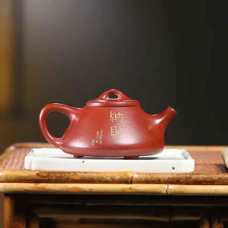 180cc Yixing Classic Tea Pot Purple Clay Stone Scoop Teapots Beauty Kettle Raw Ore Handmade Tea Set Authentic Tie Guanyin