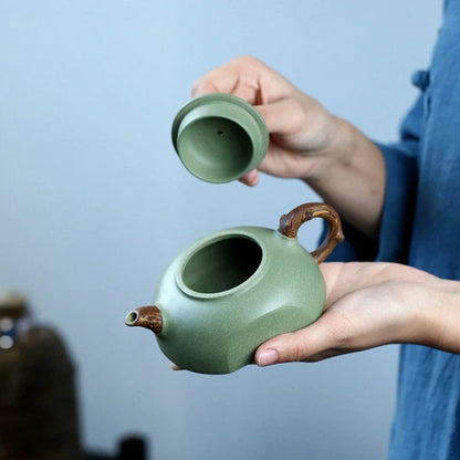 180ml Authentic Yixing Purple Clay Teapots Famous Handmade Tea Pot Raw Ore Bean Green Sand Kettle Chinese Zisha Tea Set Teaware