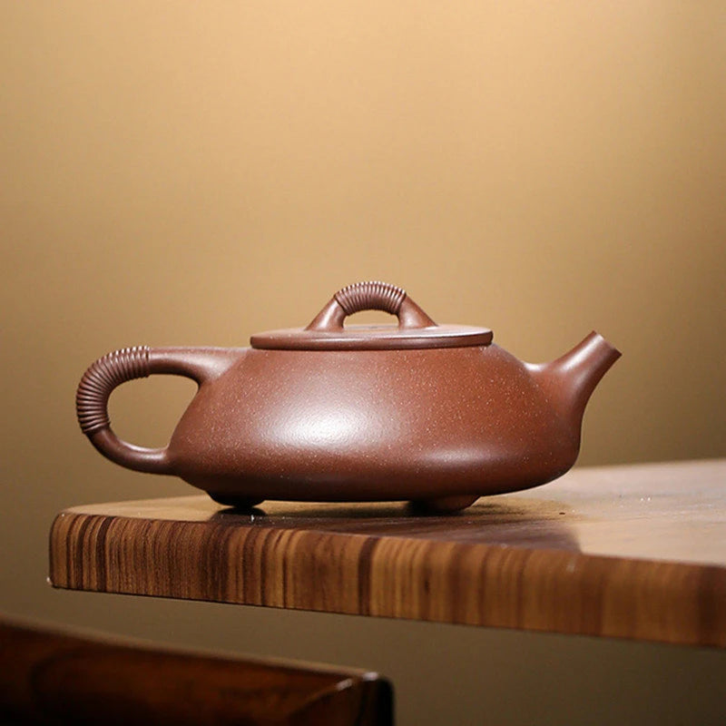 180ml Chinese Yixing Purple Clay Teapots Famous Artists Traditional Handmade Tea Pot Raw Ore Kettle  Zisha Tea Set