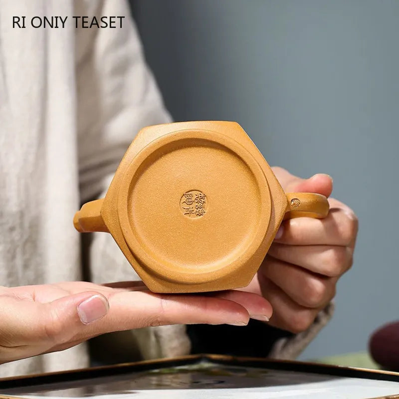 180ml Chinese Yixing Purple Clay Teapots Raw Ore Section Mud Tea Pot Handmade Beauty Kettle Zisha Tea Set Accessories Teaware