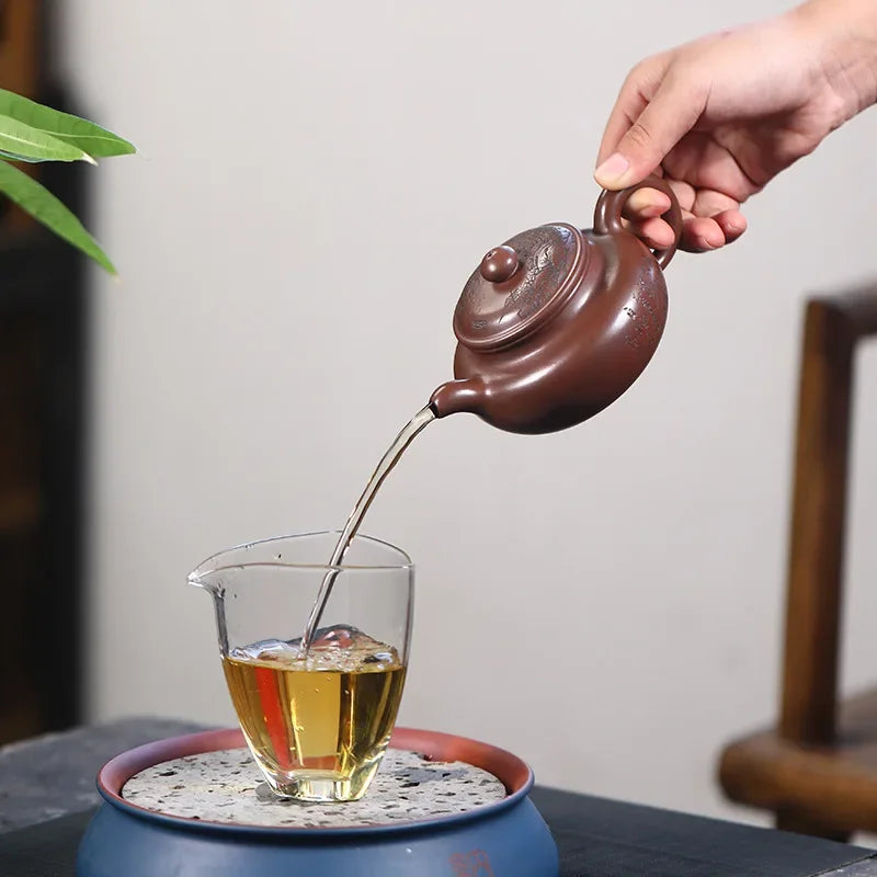 180ml Chinese Yixing Traditional Purple Clay Teapots Beauty Kettle Famous Artists Handmade Antique Tea Pot Raw Ore Zisha Tea Set
