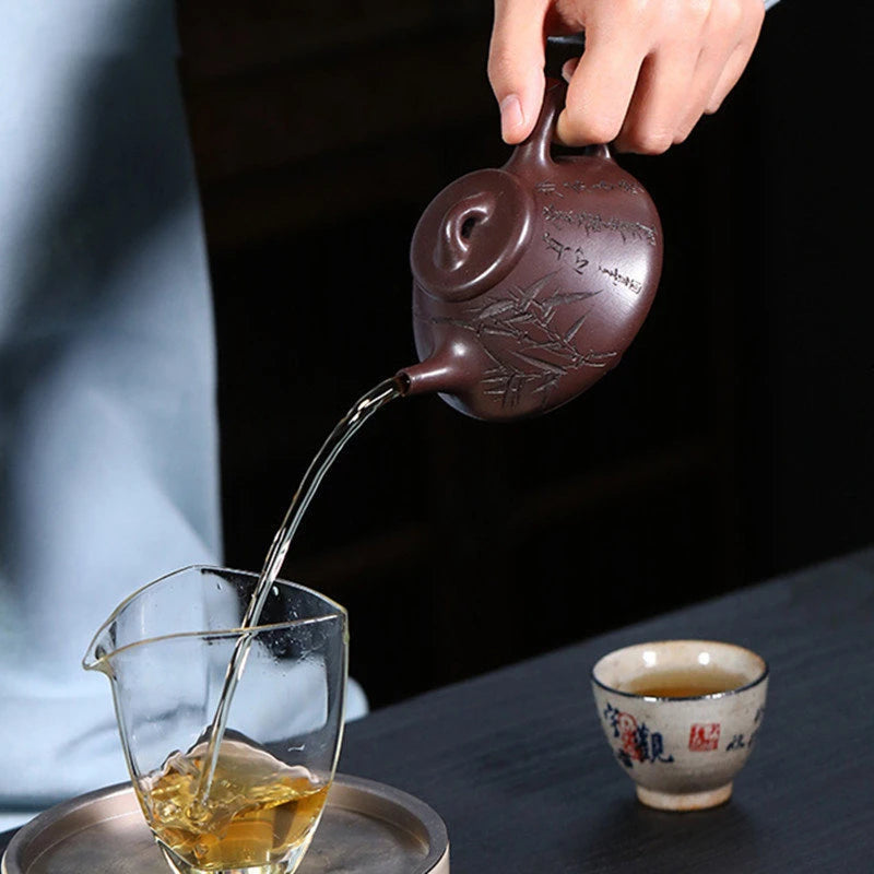 180ml Yixing Famous Artists Purple Clay Teapots Handmade Bamboo Leaf Pattern Tea Pot Kettle Chinese Authentic Zisha Tea Set