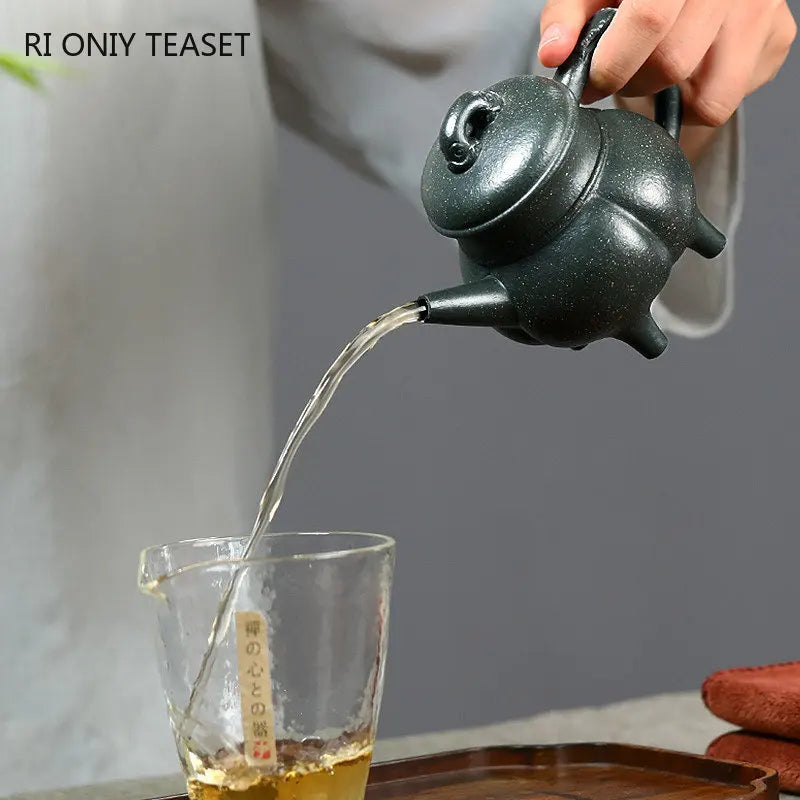 180ml Yixing High-end Purple Clay Teapots Famous Handmade Tea Pot Raw Ore Coarse Sand Green Mud Kettle Chinese Zisha Tea Set