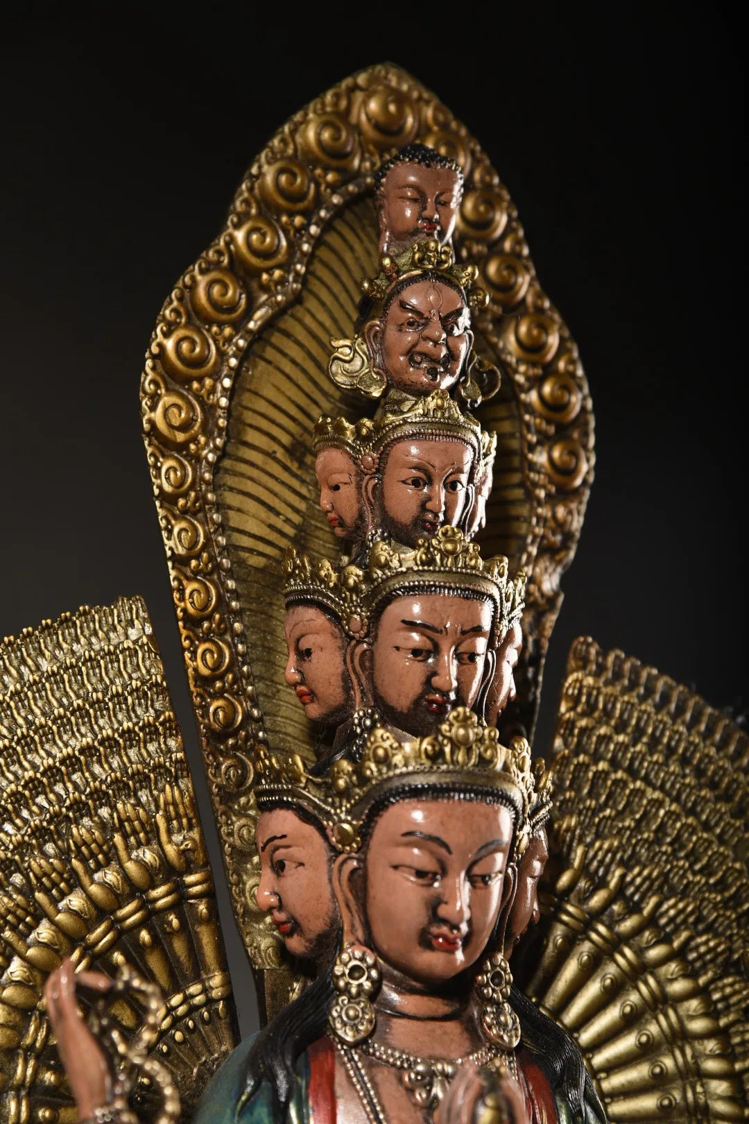 19"Tibet Temple Collection Old Bronze Gilding Painted 1000 Arm Guanyin Buddha Buddhism platform Worship Hall Town house