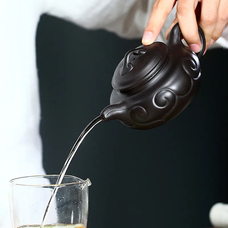 190ml Yixing Purple Clay Teapots Ball Hole Filter Tea Pot Handmade Zisha Kettle Raw Ore Black Mud Tea Set Customized Authentic