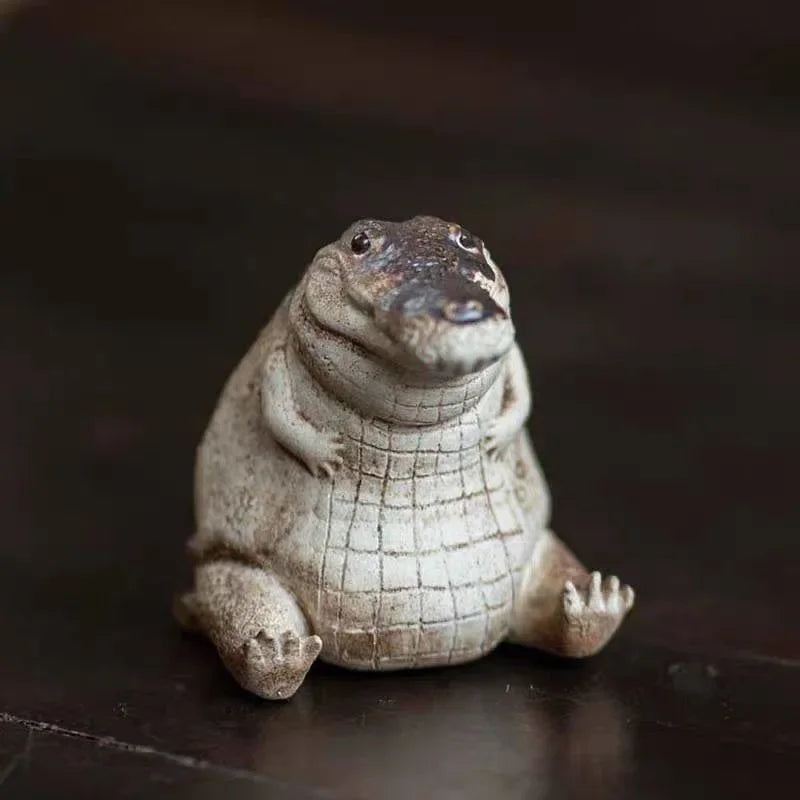 1PCS Raw Ore Purple Sand Tea Ornaments Crocodile Decoration Handmade Supportable Tea Ceremony Utensils Tea Table Tea Set Tea Pet