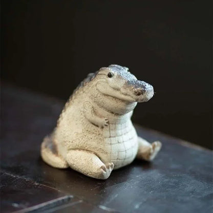 1PCS Raw Ore Purple Sand Tea Ornaments Crocodile Decoration Handmade Supportable Tea Ceremony Utensils Tea Table Tea Set Tea Pet