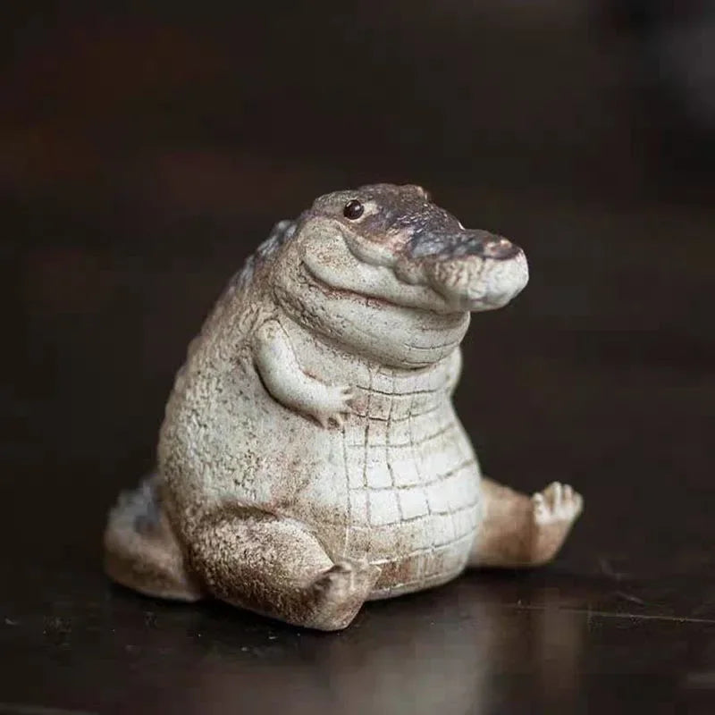 1PCS Raw Ore Purple Sand Tea Ornaments Crocodile Decoration Handmade Supportable Tea Ceremony Utensils Tea Table Tea Set Tea Pet