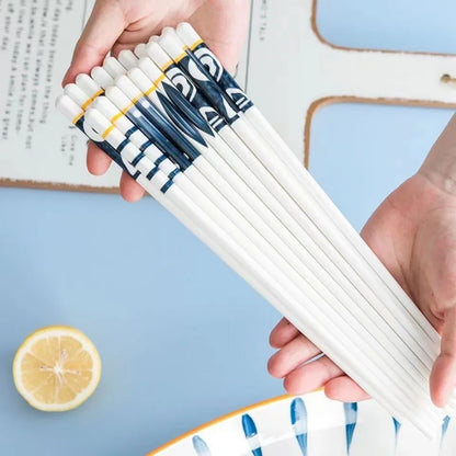1Pair Blue and White Ceramic Japanese Style Chopsticks Bone Porcelain Long Sushi  Household Chopsticks