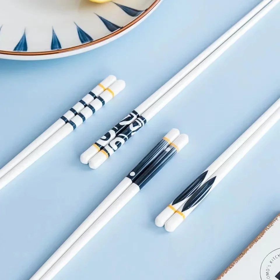 1Pair Blue and White Ceramic Japanese Style Chopsticks Bone Porcelain Long Sushi  Household Chopsticks