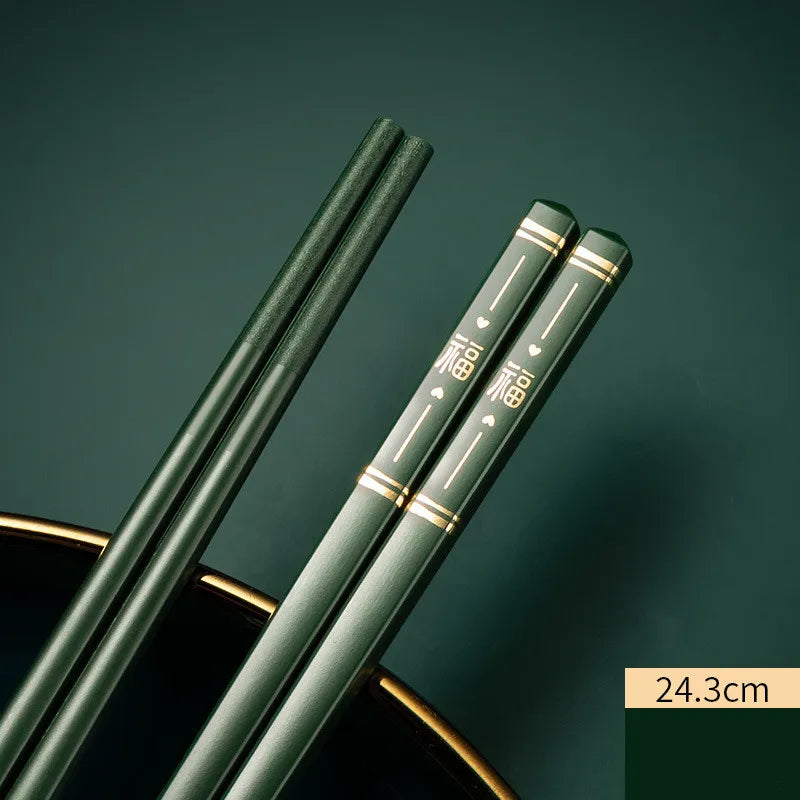 1Pairs Reusable Japanese Chinese Chopsticks Food Sushi Sticks Reusable Chopsticks Set Metal Alloy Tableware Family Chopstick