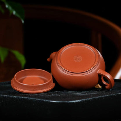 Zisha Tea Pot Set,Master Handmade Genuine Yixing Clay Teapot 5.4 Oz with 2 Cups (Hanwan,Zhuni Clay)