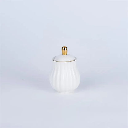 1pc Direct Selling New Classic Golden Bee Striped Afternoon Tea Coffee Milk Juice Drink Jug Light Luxury Glaze Plus Gold Ceramic