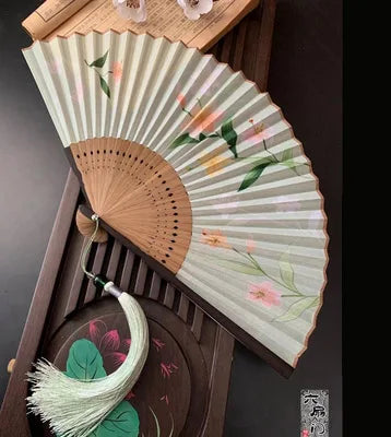 1pcs Folding Hand Fan Chinese Style Floral Patterns Handheld Fan Summer Vintage Dancing Party Hanfu Fan for Girl Women