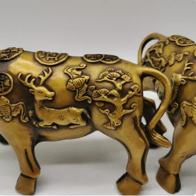2 Pack Bull Statue Gold Animal Cow Statue Nordic Home Decor Tabletop Feng Shui Brass Statue Craft Gift