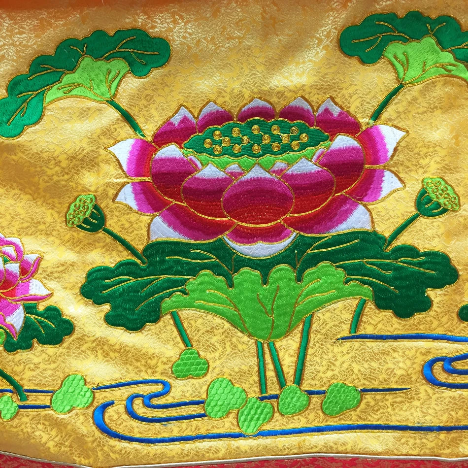 200cm Buddhist hall home Temple altar Worship Buddha Gods High quality Embroidery Altar table enclosure wall Hanging Curtain