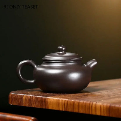 200ml Authentic Yixing Purple Clay Teapot Famous Artists Handmade Antique Tea Pot Raw Ore Black Mud Kettle Chinese Zisha Tea Set