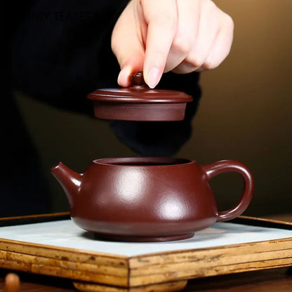 200ml Chinese Yixing Purple Clay Teapot Handmade Stone Scoop Tea Pot Raw Ore Purple Vermilion Mud Kettle Authentic Zisha Tea Set