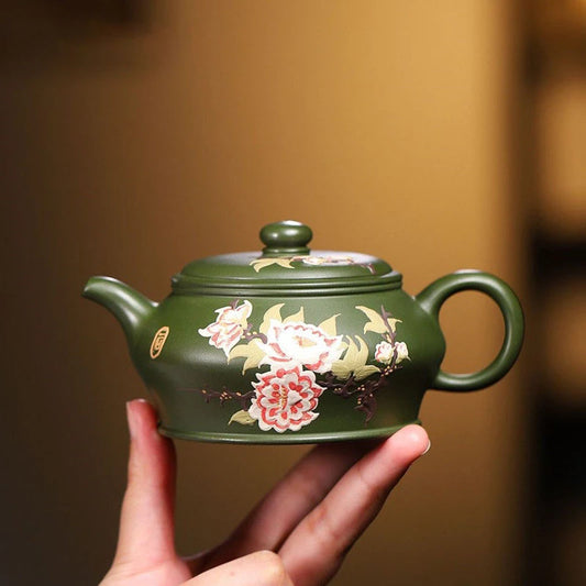 200ml Chinese Yixing Purple Clay Teapots Famous Artists Handmade Flower Pattern Tea Pot Raw Ore Green Mud Kettle Zisha Tea Set