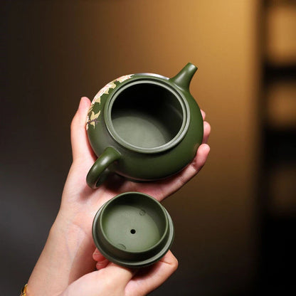 200ml Chinese Yixing Purple Clay Teapots Famous Artists Handmade Flower Pattern Tea Pot Raw Ore Green Mud Kettle Zisha Tea Set