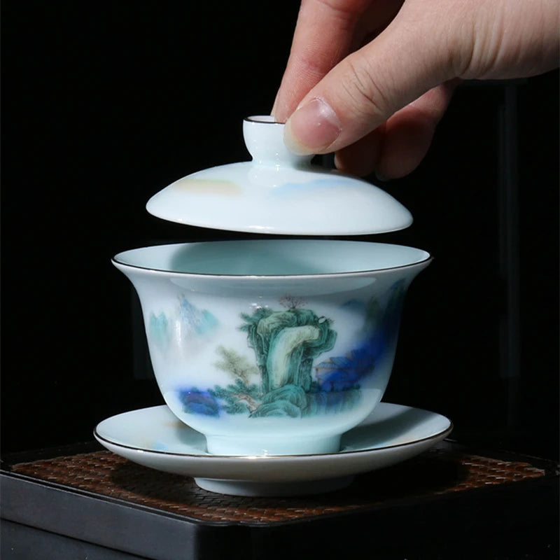 200ml Chinese porcelain gaiwan under glaze lead free ceramic tureen handpainted covered bowl set Sancai cup saucer lid in China