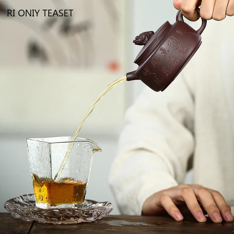 200ml Yixing Handmade Purple Clay Teapot Master Hand Carved Tea Pot Raw Ore Purple Mud Beauty Kettle Chinese Zisha Tea Set Gifts