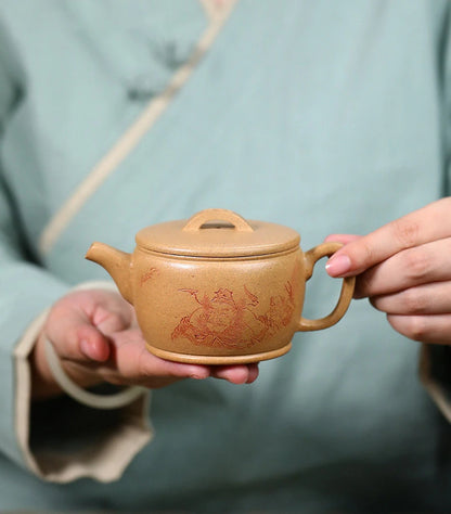 200ml Yixing High-end Handmade Purple Clay Teapots Famous Hand-carved Tea Pot Raw Ore Section Mud Kettle Chinese Zisha Tea Set